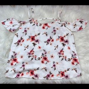 Floral white shirt 🤍